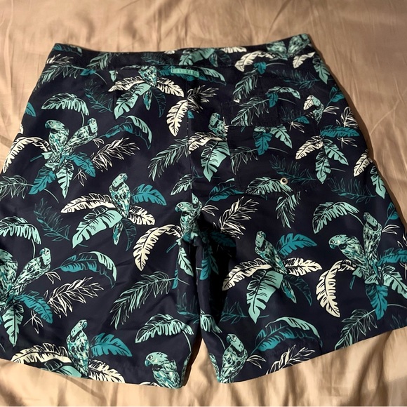 EXPRESS Tropical Print Swim Trunks - Picture 2 of 4